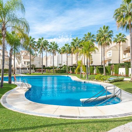 El Arenal Townhouse By The Beach With Swimming Pool - Eaw Homes 마르베야 외부 사진